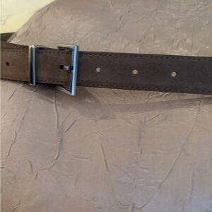 NWOT Frame ladies taupe suede belt